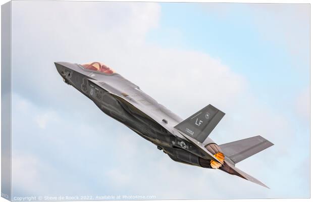 Lockheed F35 Fighter Canvas Print by Steve de Roeck