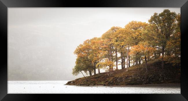 Autumn on Derwentwater Framed Print by Simon Wrigglesworth