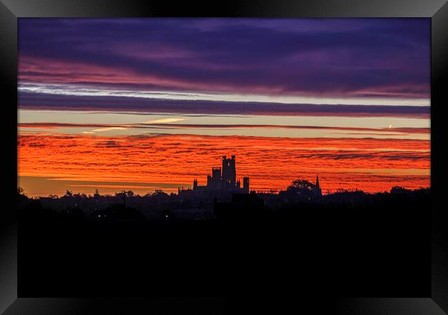 Dawn behind Ely Cathedral, 5th November 2022 Framed Print by Andrew Sharpe