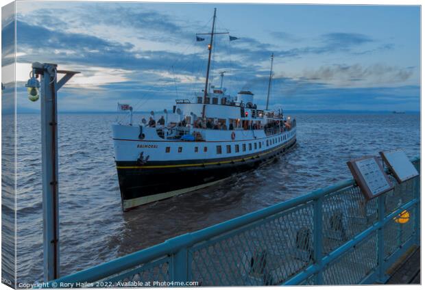 Clevedon Pier MV Balmoral returning from a trip Canvas Print by Rory Hailes