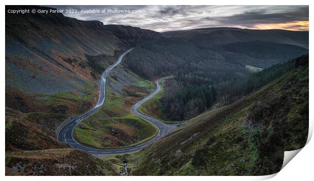 Bwlch Mountain Road, Wales Print by Gary Parker