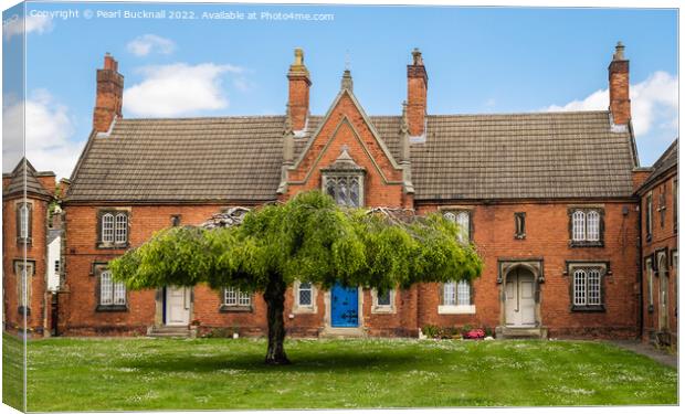 Almshouses in Spalding Lincolnshire Canvas Print by Pearl Bucknall