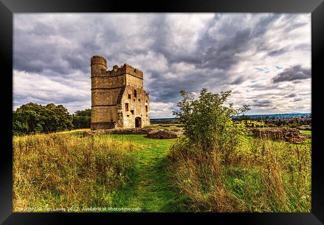 The Remaining Tower at Donnington Castle Framed Print by Ian Lewis