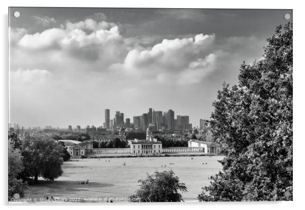Greenwich Acrylic by Travel and Pixels 