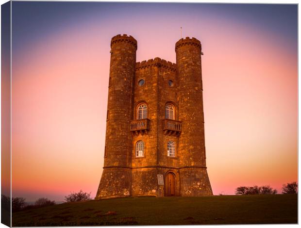 Evening grips Broadway Tower Canvas Print by Cliff Kinch