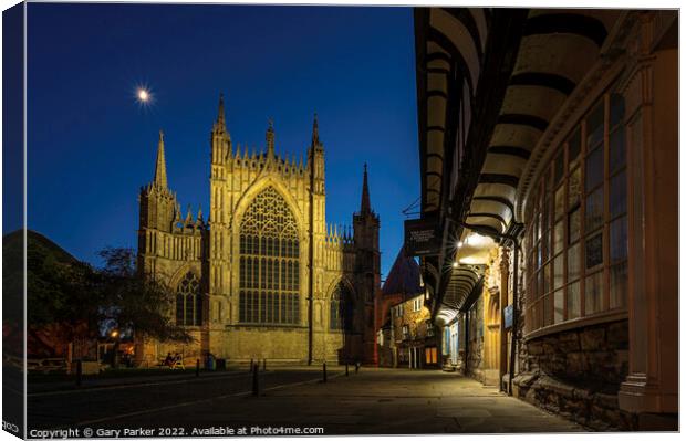 York Minster at night Canvas Print by Gary Parker