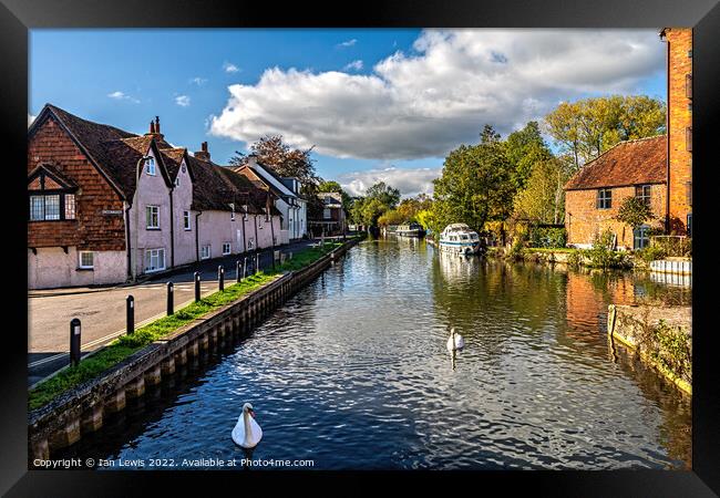 The Weavers Cottages at Newbury  Framed Print by Ian Lewis