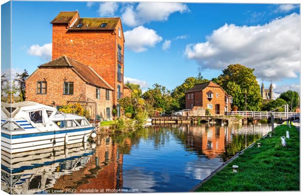 The Kennet at West Mills Newbury Canvas Print by Ian Lewis