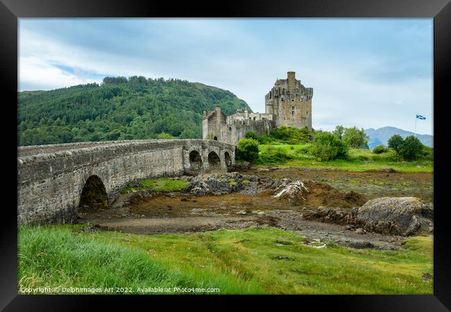 Eilean Donan castle, Scotland Framed Print by Delphimages Art