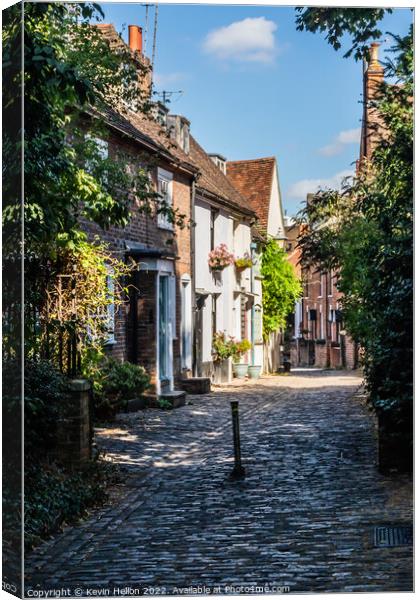 St Mary's Square, Aylesbury, Buckinghamshire, England Canvas Print by Kevin Hellon