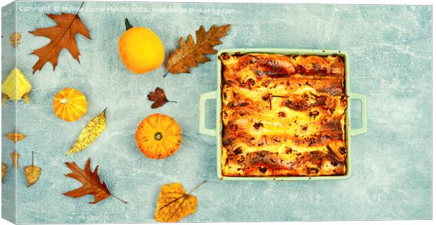 Autumn pumpkin pie, homemade tart. Canvas Print by Mykola Lunov Mykola