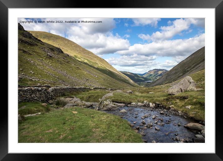 Kirston pass place of beauty Framed Mounted Print by Kevin White