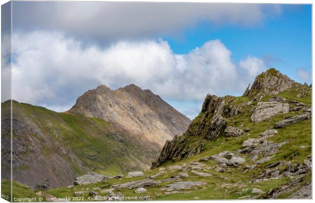 A view on the Summit of Snowdon from the Watkin pa Canvas Print by  Garbauske