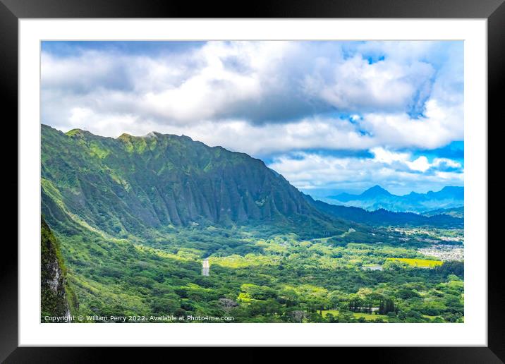 Nuuanu Pali Outlook Green Koolau Mountain Range Oahu Hawaii Framed Mounted Print by William Perry