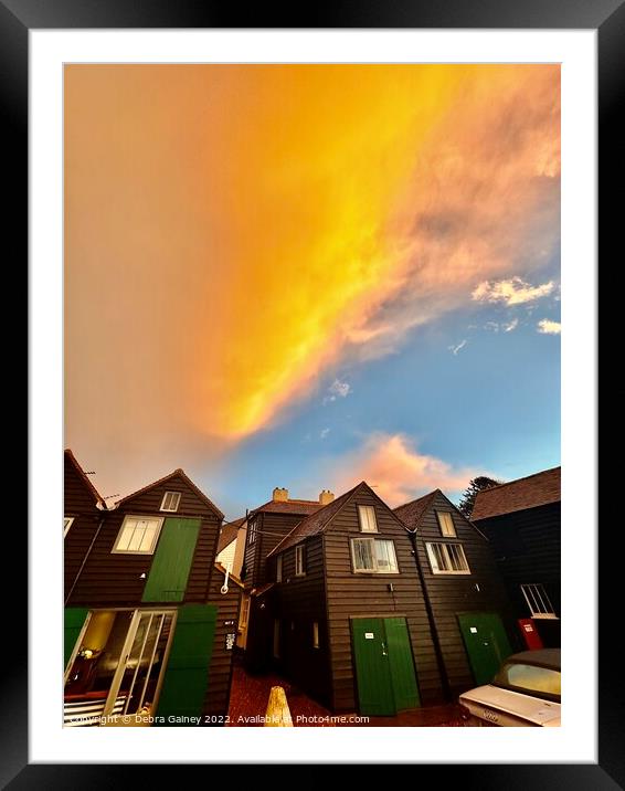 Whitstable Huts  Framed Mounted Print by Debra Gainey