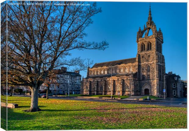 Evening Light on St Leonard's-in-the-Fields Church, Perth Canvas Print by Navin Mistry