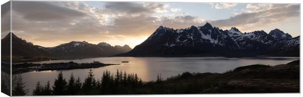 Austnesfjorden Austvagoya lofoten islands norway Canvas Print by Sonny Ryse