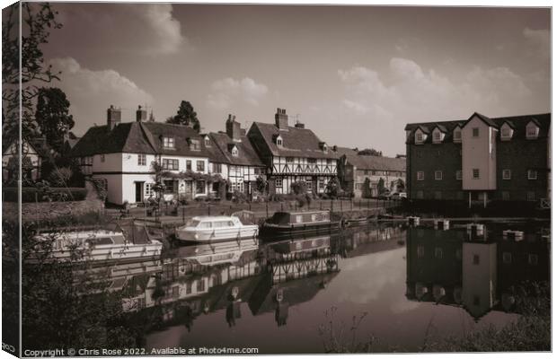 Tewkesbury riverside cottages Canvas Print by Chris Rose
