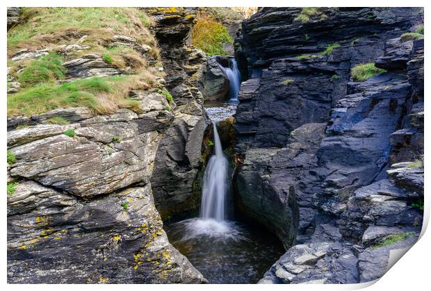 Waterfall at Rocky Valley, near Bossiney Haven in Cornwall Print by Tracey Turner