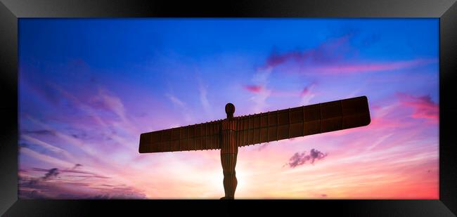 The Angel of the North. Framed Print by Guido Parmiggiani