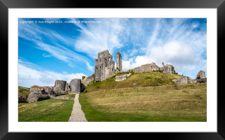 A view of Corfe Castle, Dorset Framed Mounted Print by Sue Knight