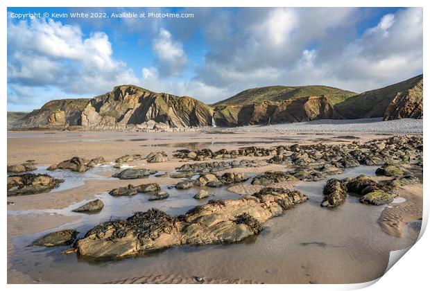 Sandymouth Bay beach and rock formations Print by Kevin White
