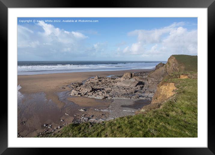 Sandymouth coastline in November Framed Mounted Print by Kevin White