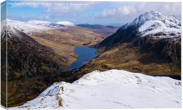 Winter View to Ogwen Valley from Y Garn Canvas Print by Pearl Bucknall