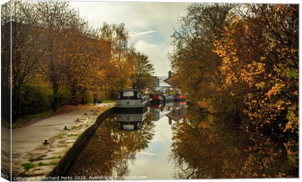Autumn colours in Skipton Canvas Print by Richard Perks