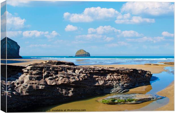 Trebarwith strand Cornwall Canvas Print by Kevin Britland