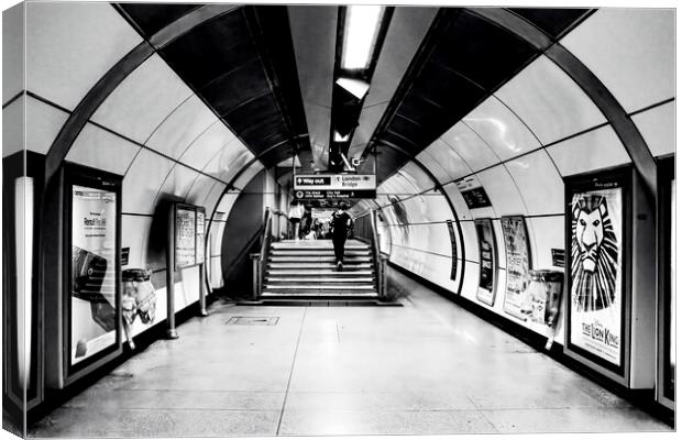 London Underground 02 High Contrast Canvas Print by Glen Allen