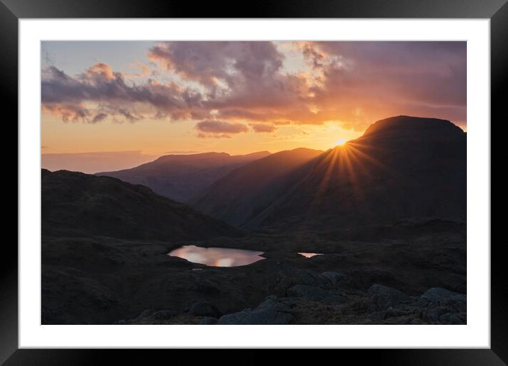Sunset over Great Gable Framed Mounted Print by Dan Ward