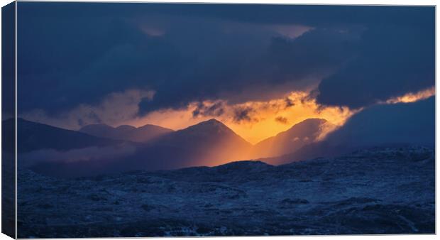 Ardnamurchan Sunrise Canvas Print by Dan Ward