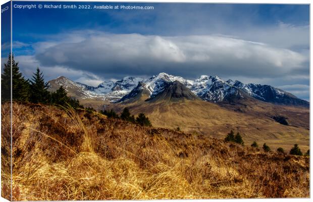 The Black Cuillin Mountain Range in March Canvas Print by Richard Smith