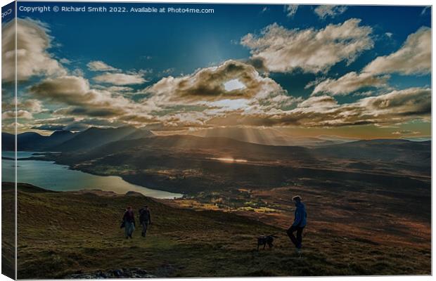 Looking towards the sun from Ben Tianavaig Canvas Print by Richard Smith