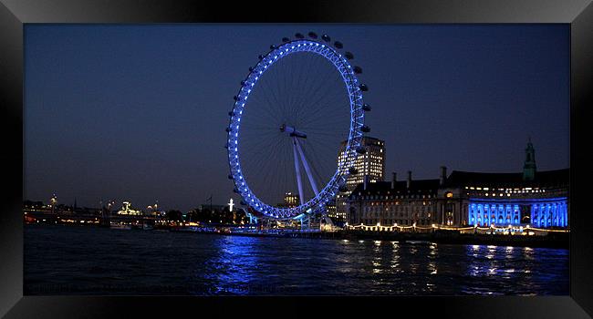 London Eye at Night Framed Print by Sara Messenger