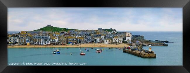 St Ives quay Panoramic Framed Print by Diana Mower
