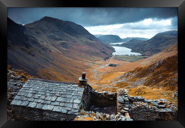 Warnscale Bothy overlooking Buttermere Framed Print by Alan Wise