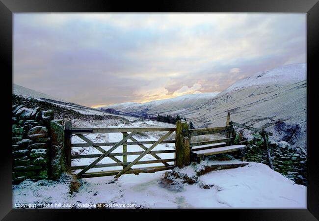 Vale of Edale at Dawn in Winter, Derbyshire Framed Print by john hill