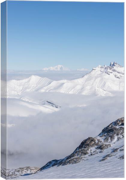 Les Deux Alps Canvas Print by Graham Custance