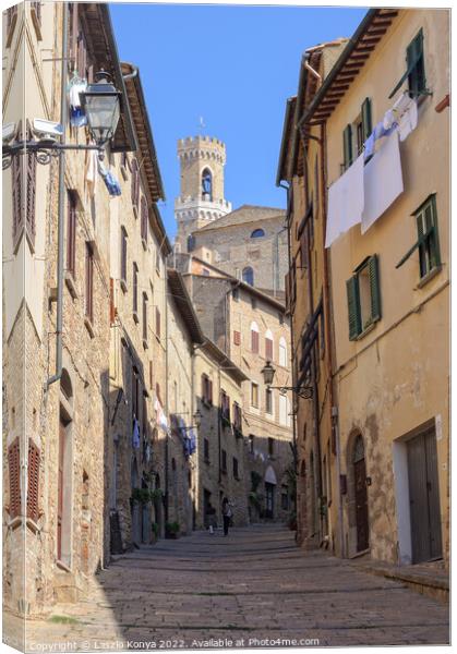 Walking up to the Town Hall - Volterra Canvas Print by Laszlo Konya