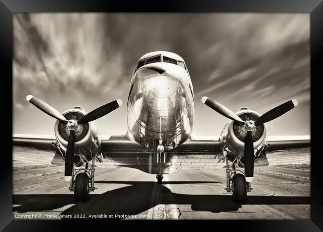 douglas DC3 Framed Print by Frank Peters