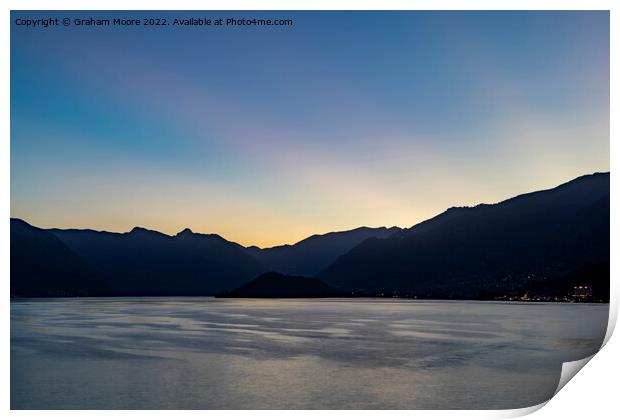 Lake Como blue hour Print by Graham Moore