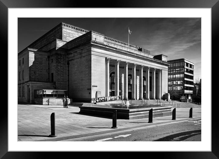 Sheffield City Hall Framed Mounted Print by Darren Galpin