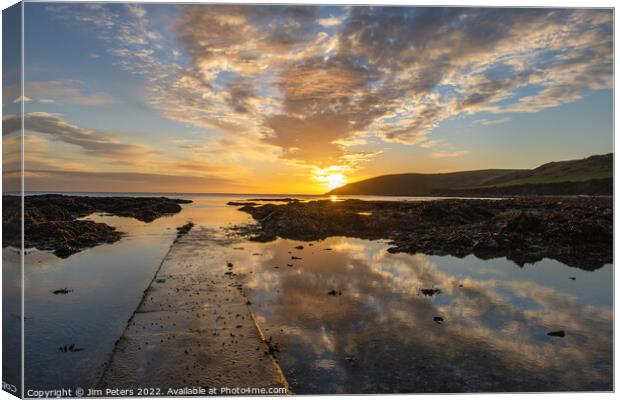 Setting sun in Looe Cornwall Canvas Print by Jim Peters