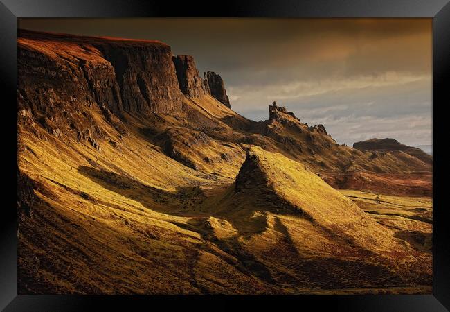 The Storr, Isle of Skye, Sunrise Framed Print by Elizabeth Hudson