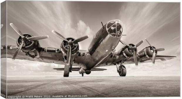 b17 bomber Canvas Print by Frank Peters
