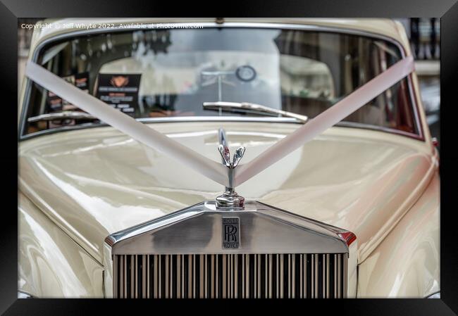 Rolls-Royce classic car Framed Print by Jeff Whyte