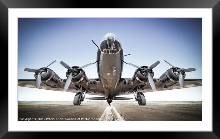 bomber b17 Framed Mounted Print by Frank Peters