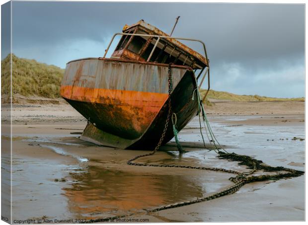 Barmouth boat Canvas Print by Alan Dunnett